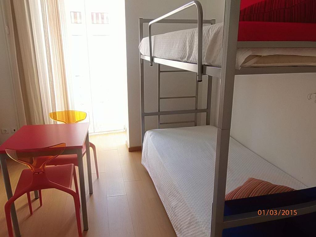 Hi Tavira - Pousada De Juventude Phòng bức ảnh